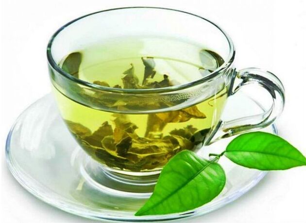 Το πράσινο τσάι είναι ένα υγιεινό ρόφημα για τους άνδρες, πλούσιο σε βιταμίνες